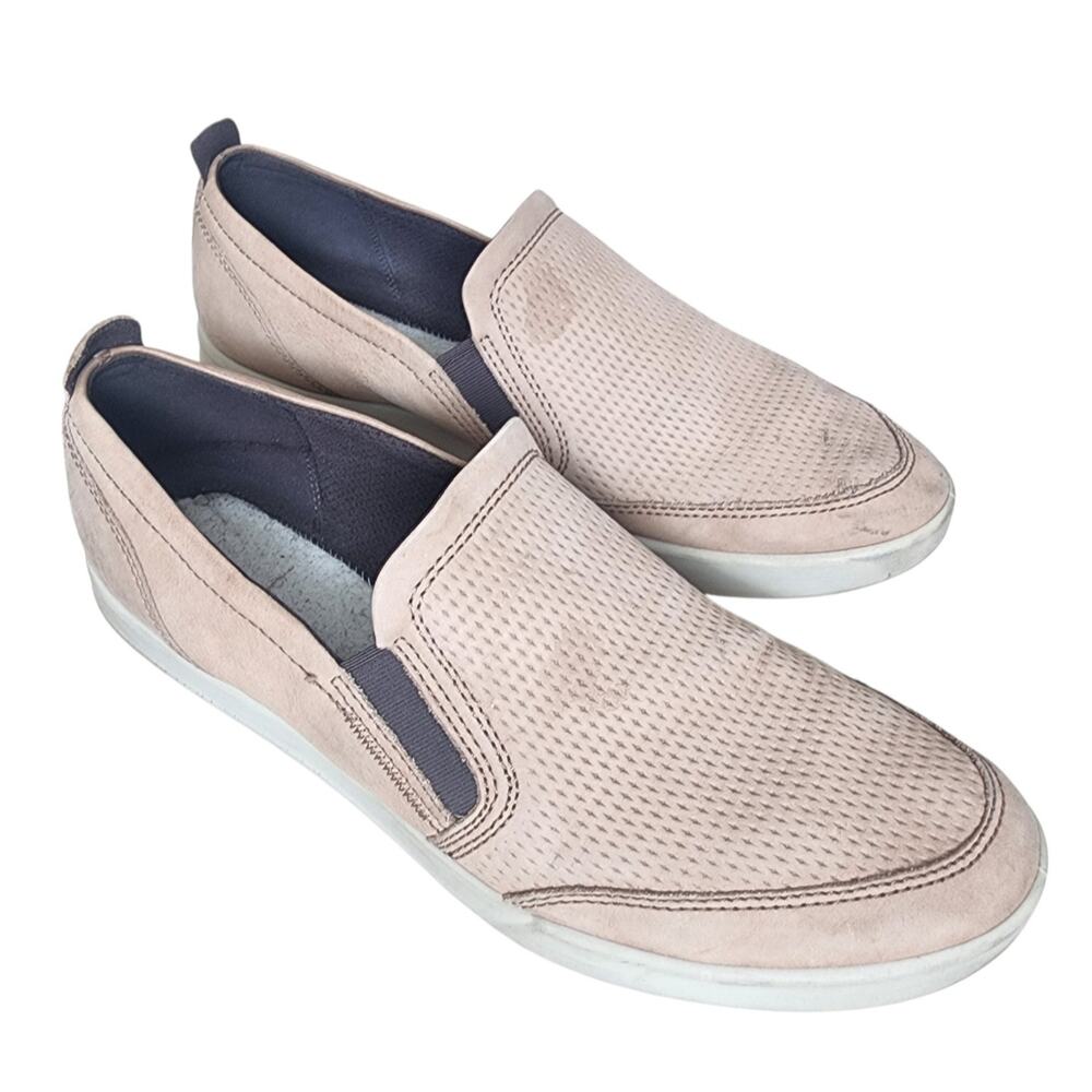 Ecco Collin 2.0 Perforated Casual Leather Slip On Loafers Size 12 Camel *Flaw.